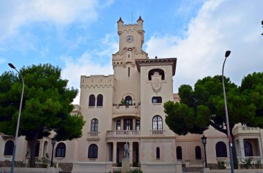 Binaları sembolik mimarisi