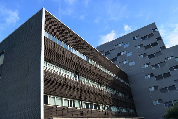 Edificios de oficinas comerciales — Foto de Stock