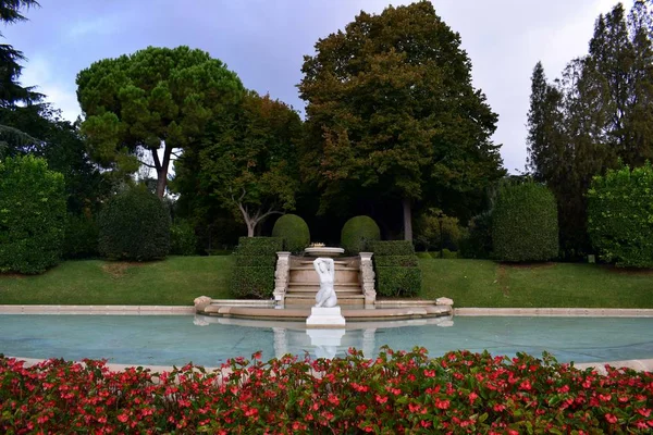 Palácio parque jardins — Fotografia de Stock