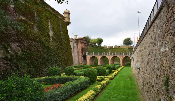 Jardins Castelo de Montjuic — Fotografia de Stock