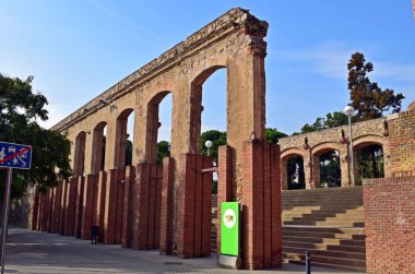 Kentsel park El pıhtı su kemeri