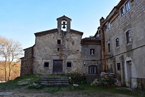 Hermitage in the mountains — Stock Photo, Image