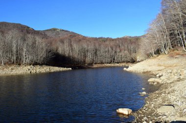  Bataklık ve nehirler