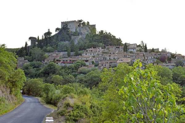 Castellnou, küçük bir dağ halkı