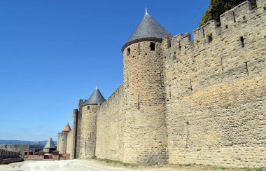 Carcassonne, ortaçağ duvarlı şehir