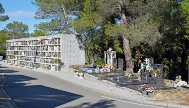 Mezarlık Bahçe dinlenme Collserola'nın dağ