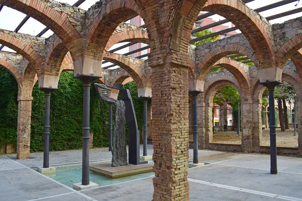 Archi Architettonici Nel Parco Pubblico Clot Barcellona — Foto Stock