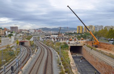 Barselona İspanya 'da Ave treninin inşaatı