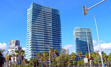 Barcelona Katalonya 'daki modern binalar Spai