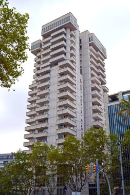 Barcelona Katalonya 'daki modern binalar Spai