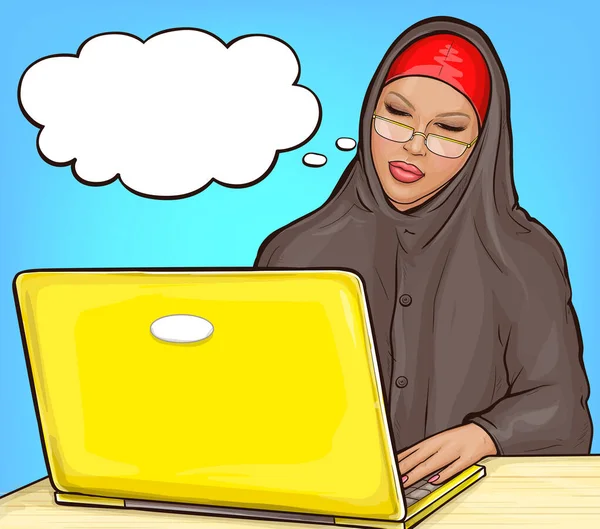 Perempuan Arab dalam hijab dengan laptop - Stok Vektor