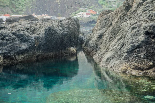 Garachico, doğal su havuzlarında Tenerife North
