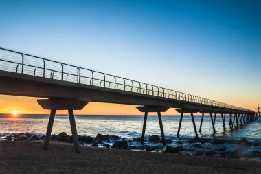 Denizin Üzerinde Gün Doğumu