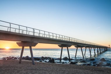 Denizin Üzerinde Gün Doğumu