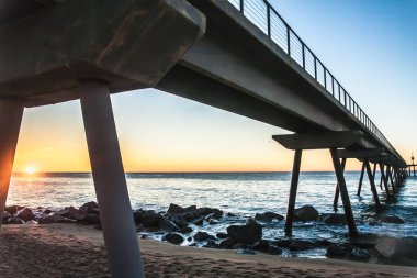 Denizin Üzerinde Gün Doğumu