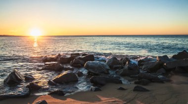 Denizin Üzerinde Gün Doğumu