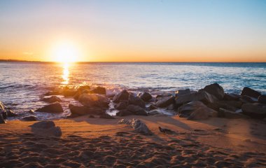 Denizin Üzerinde Gün Doğumu
