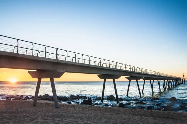 Denizin Üzerinde Gün Doğumu