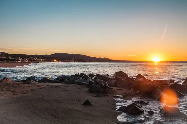 Denizin Üzerinde Gün Doğumu