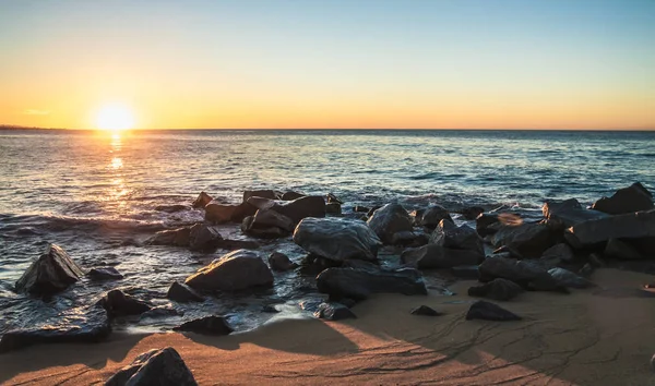 Denizin Üzerinde Gün Doğumu