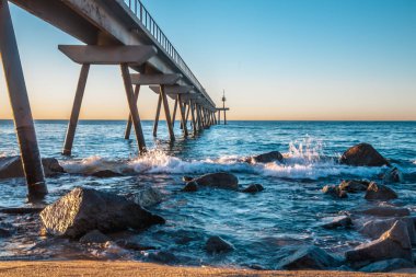 Denizin Üzerinde Gün Doğumu