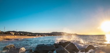 Denizin Üzerinde Gün Doğumu