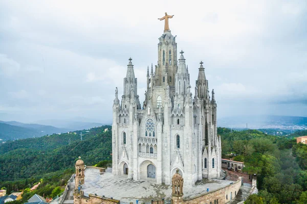 Tapınak Tibidabo üzerinde İsa'nın kutsal kalbi 