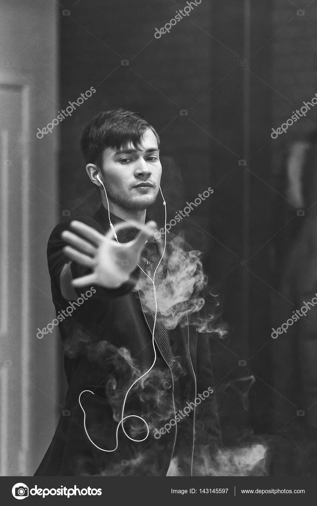 How to let the rings out of smoke 36 How to let the rings out of smoke 83