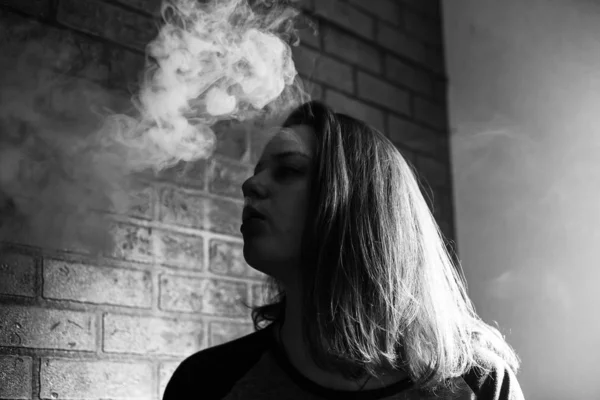 Vape Teenager Problem Skin Portrait Young Cute Girl Smoking Electronic — Stock Photo, Image