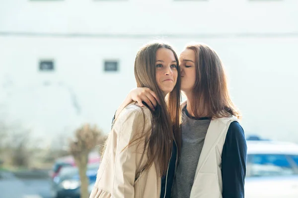 Bisexual Relationship Lesbian Young Caucasian Teenage Girls Street Summer Day — Stock Photo, Image