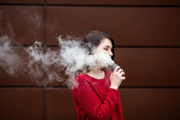 Vape Teenager Young Pretty White Caucasian Girl Red Sweater Smoking — Stok fotoğraf