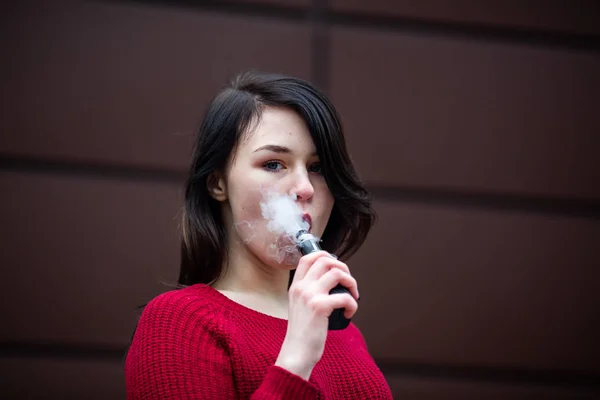 Vape Teenager Young Pretty White Caucasian Girl Red Sweater Smoking — Stockfoto