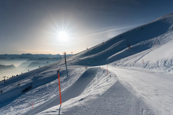 Ski Resort Alps Ski Slopes Lifts Beautiful Winter Day — Stock Photo, Image