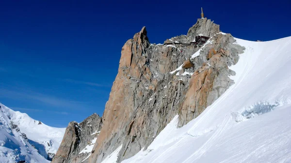 View Famous Aiguille Midi Surrounding Glacier Mountain Landscape — Stock Photo, Image