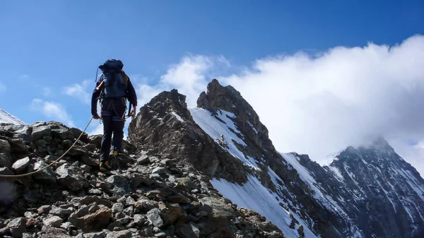 Guía Montaña Camino Cima Montaña Eiger Los Alpes Suizos — Foto de Stock