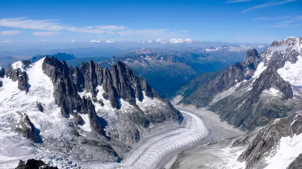 Paisaje Montañoso Con Altos Picos Glaciares Los Alpes Franceses — Foto de Stock