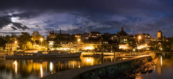 Liman Skele Planda Tekne Ile Murten Sviçre Gece Manzarası — Stok fotoğraf