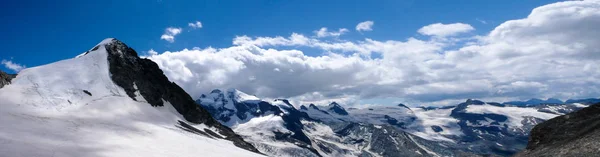 Panoramatický Pohled Horské Krajiny Piz Tschierva Švýcarských Alpách Krásný Letní — Stock fotografie