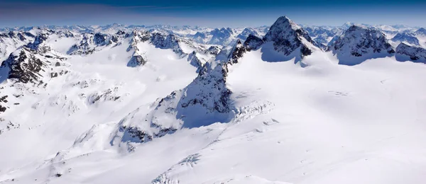 Magnifique Paysage Montagne Hiver Avec Célèbre Piz Buin Glacier Dans — Photo