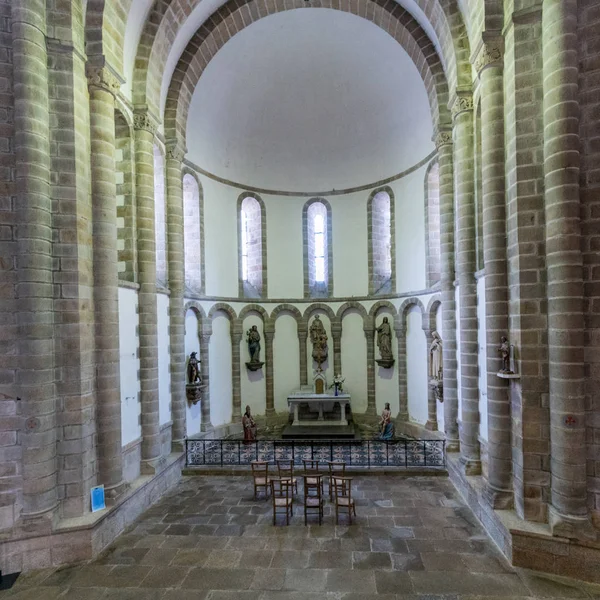 Interior view of the Abbey Sainte-Croix in Quimperle in Brittany — Stock Photo, Image