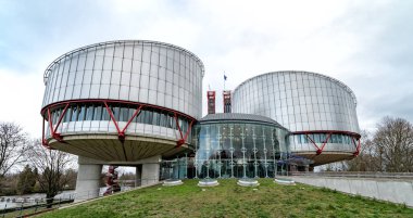Strazburg 'daki Avrupa İnsan Hakları Mahkemesi' nin görüşü