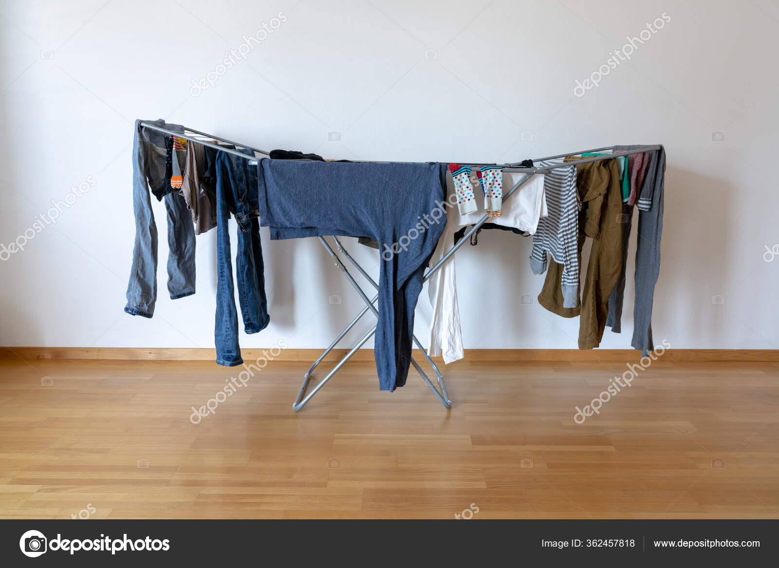 Horizontal View Indoor Balcony Folding Clothes Drying Rack Empty