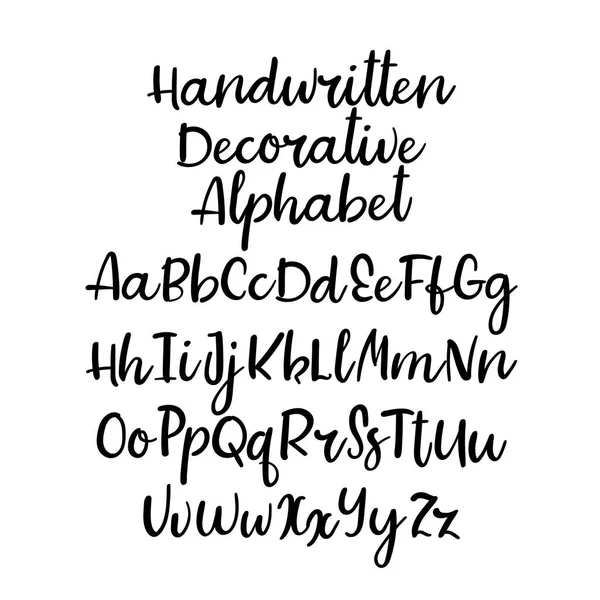 Decoratieve hand getekende alfabet, handgeschreven vector lettertype. Moderne kalligrafie brieven — Stockvector