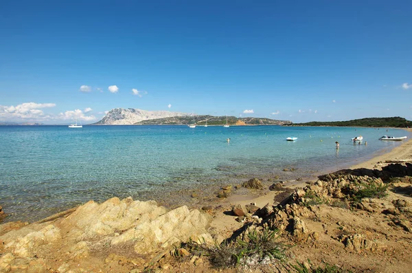 O mar azul-turquesa da Sardenha — Fotografia de Stock
