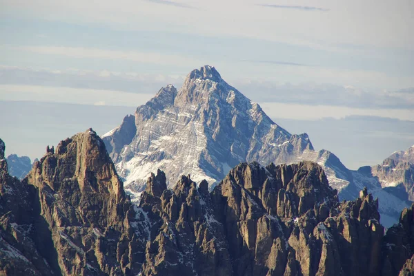 View of Mount Antelao summit, in the italian Dolomites — Stock Photo, Image