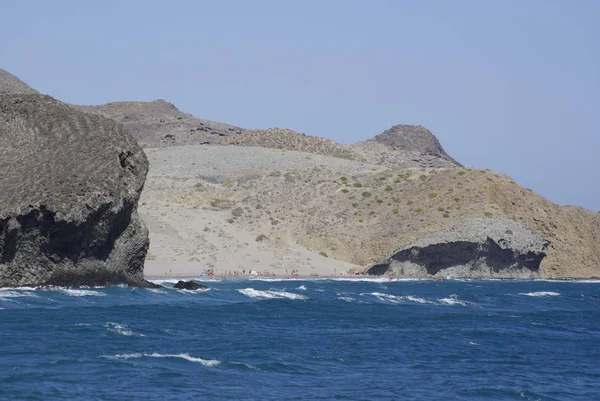 La costa salvaje de Cabo la Gata, en Andalucía . — Foto de Stock