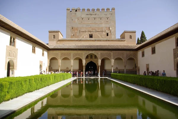 Los jardines andaluces de la Alhambra — Foto de Stock