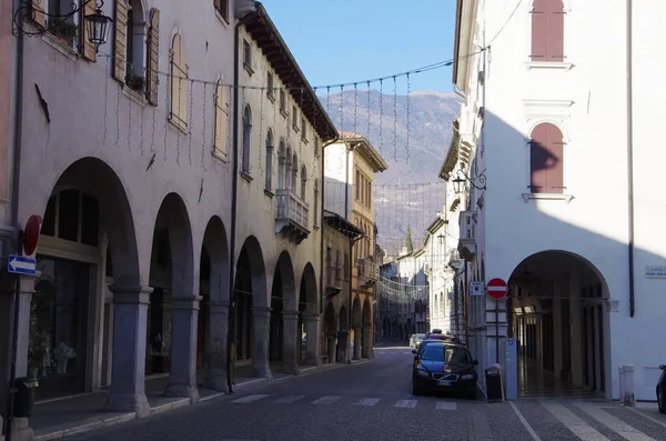 Starej dzielnicy Serravalle, jeden z dwóch starych wsi formi — Zdjęcie stockowe