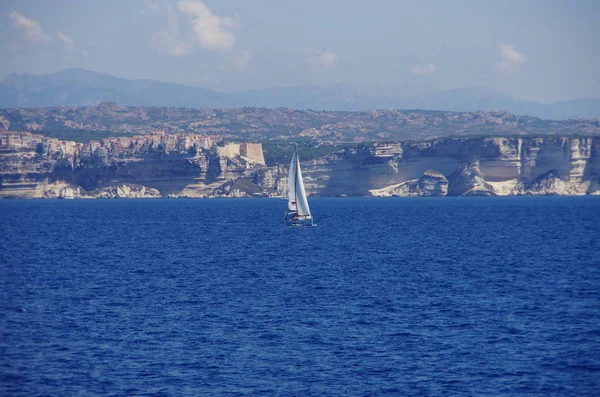 Sailbots near the coast of Corsica — Stock Photo, Image