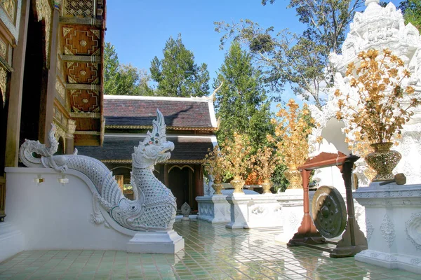 Templo Stucco na Tailândia — Fotografia de Stock